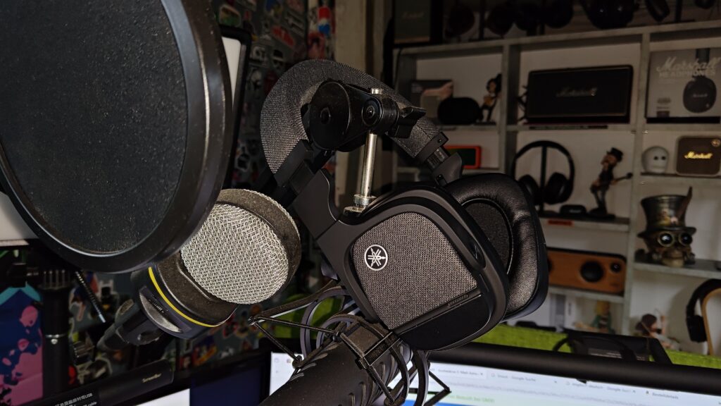 Yamaha YH-L700A Kopfhörer